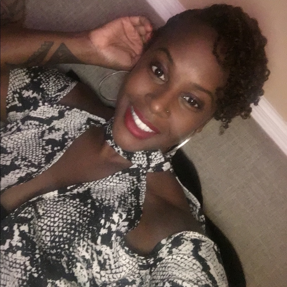 Meet your Posher, Darene